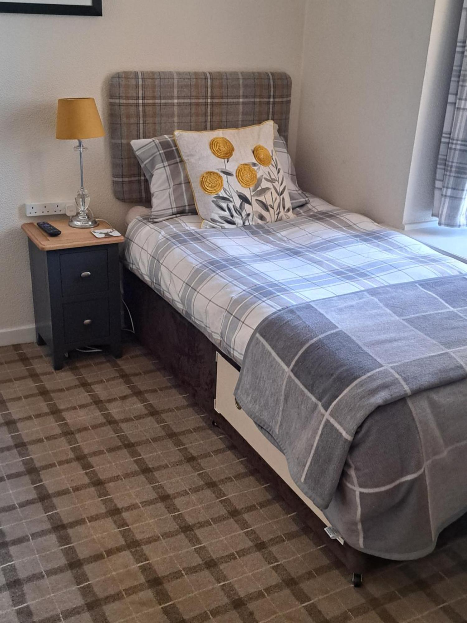 No 27 Bed & Breakfast Inverness Exterior photo